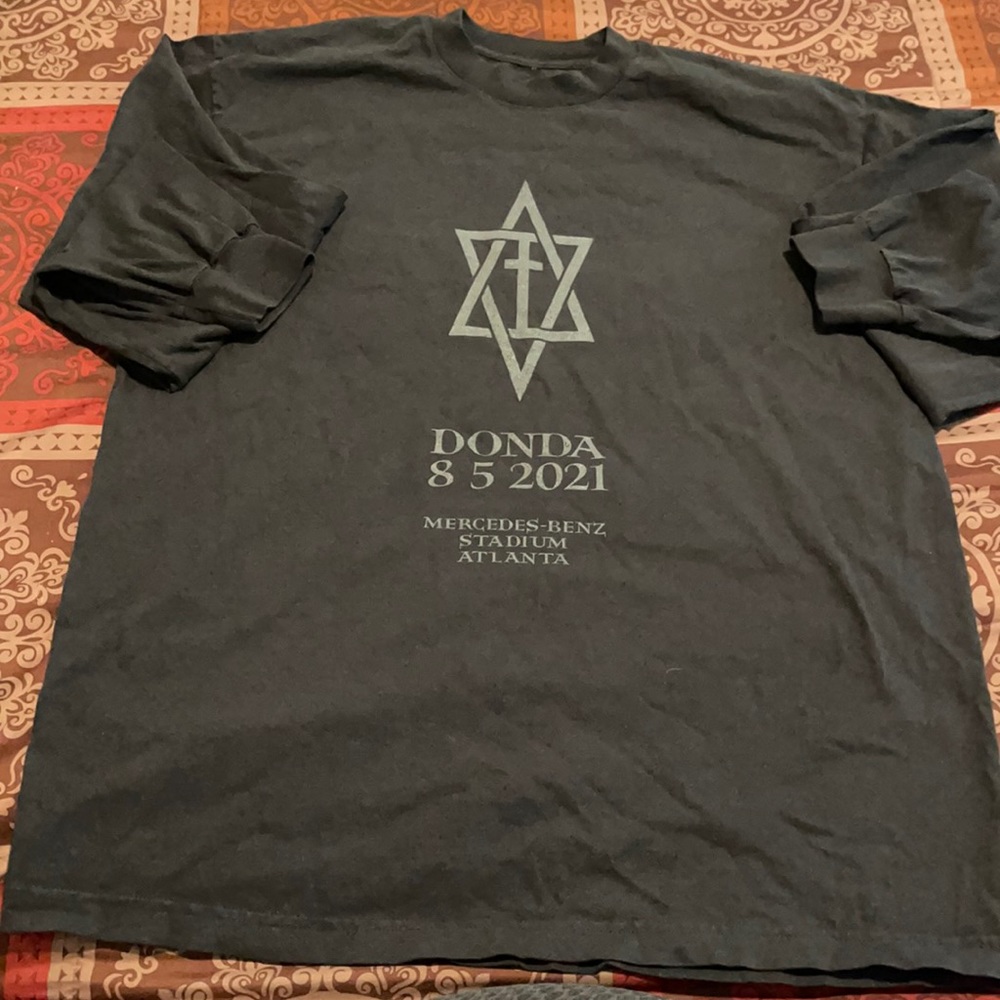 Black, long sleeve, donda.